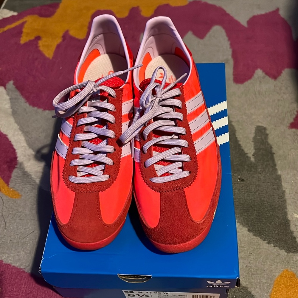 Adidas SL 72